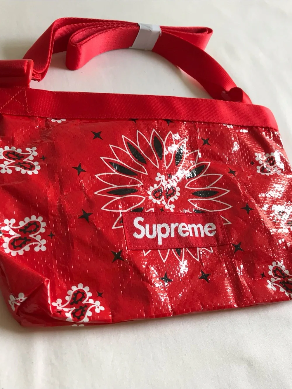 Supreme Bandana Tarp Side Bag Red Unisex SS21 New